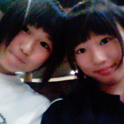 きょーか 丸顔でショートの人の似合う髪型 前髪は分けるか縦ライン強調 眉上ぱっつんが一番ng 長さは顎より短く 顎までが一番ng 髪色は明るめ 黒が一番ng トップにボリュームもたせる だからうちは丸くみえるのね きょーか 丸顔でショートの人の似合う髪型 前髪は分けるか縦ライン強調 眉上ぱっつんが一番ng 長さは顎より短く 顎までが一番ng 髪色は明るめ 黒が一番ng トップにボリュームもたせる だからうちは丸くみえるのね