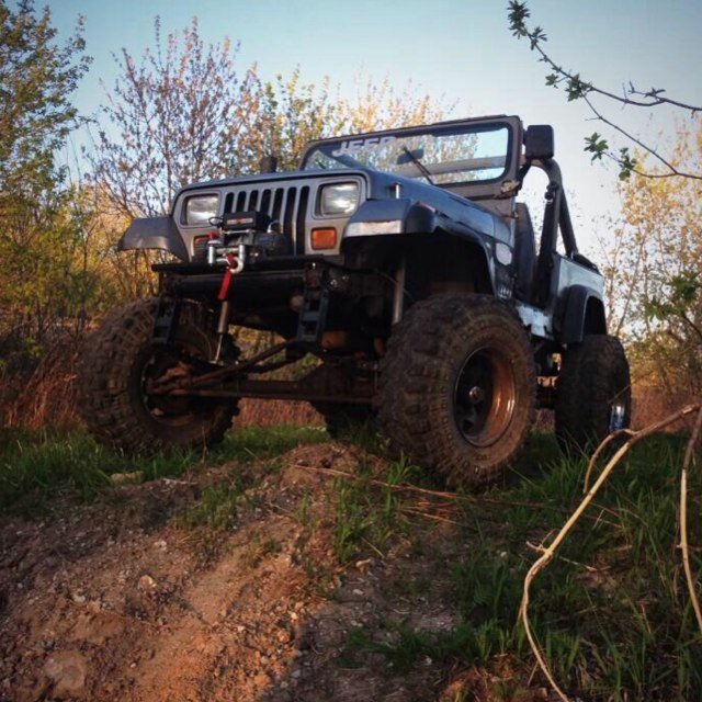 #RealJeepersDoItBetter, off making my own trail, try and follow me, I bet you won't make it.