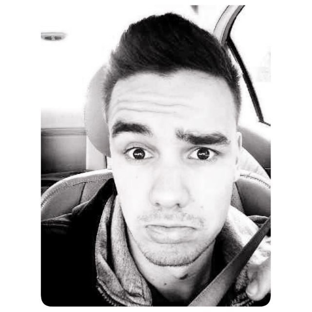 FREE FOLOW! Dont follow on this acc, just follow @cookiesniallx