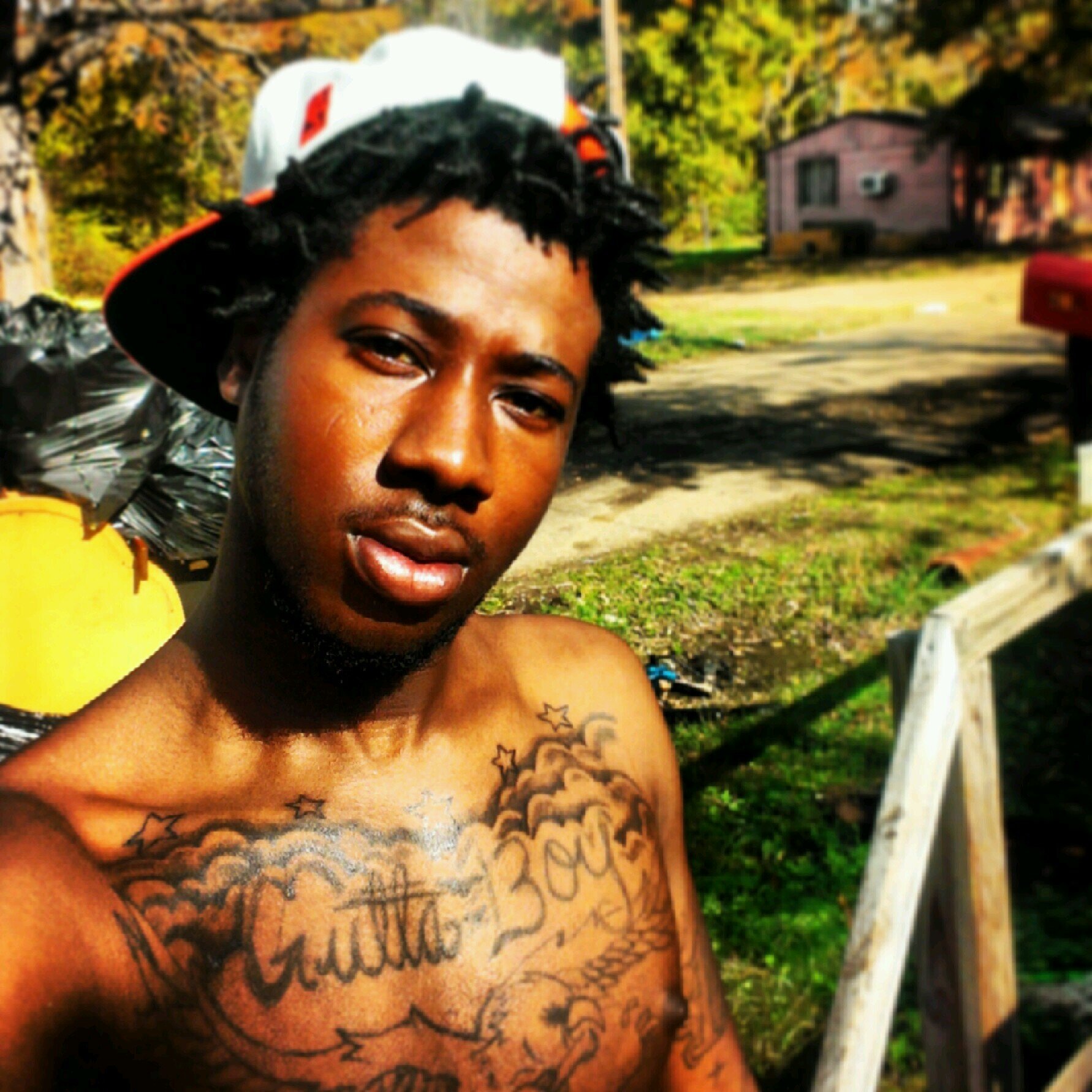 a Yung ass nigga Tryna take off wit dis rap Shit!!