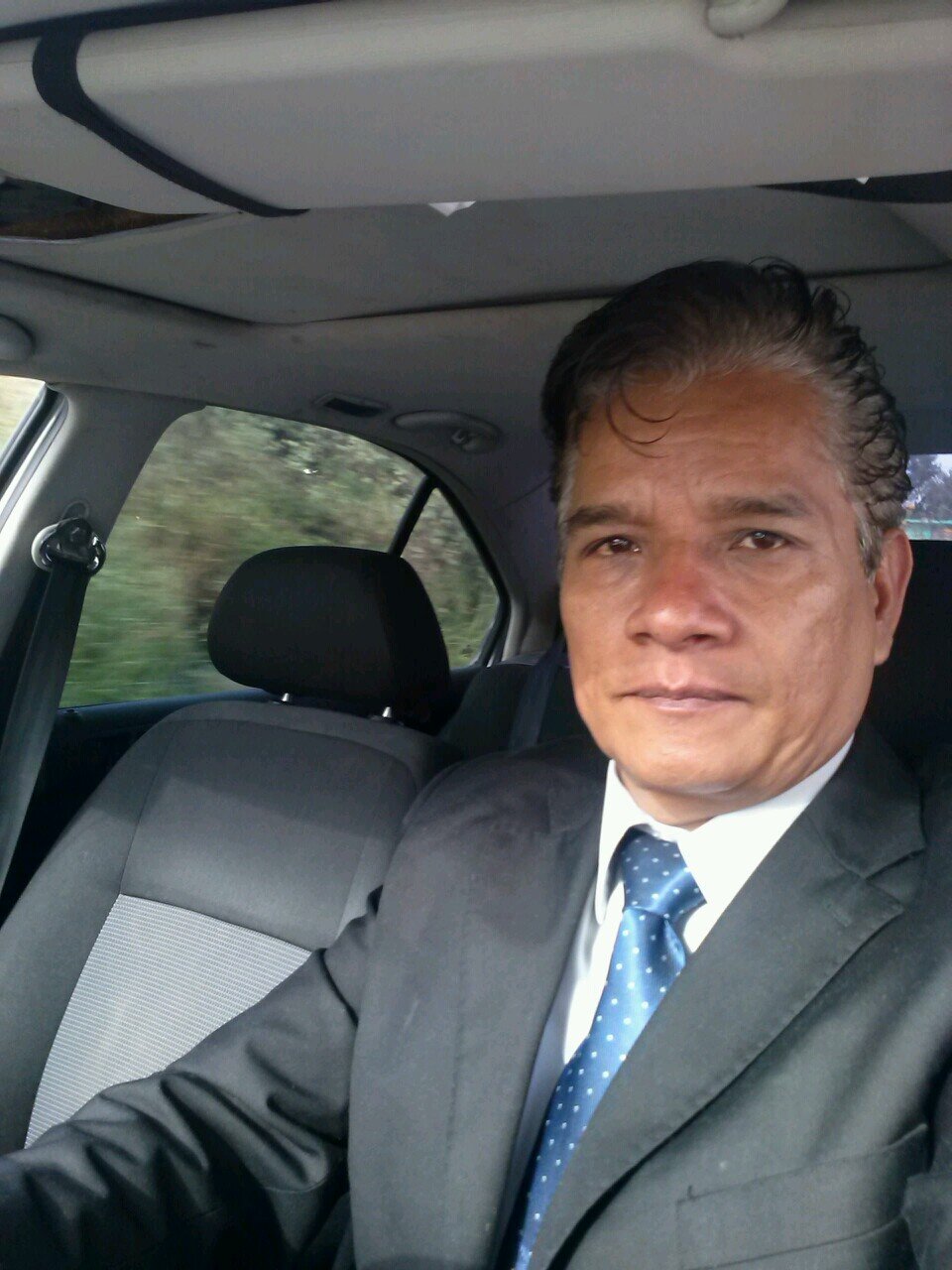 DE CD. NEZAHUALCOYOTL  POLÍTICO, DIRIGENTE DE CATEM NEZA, MUSICO Y COMPOSITOR.