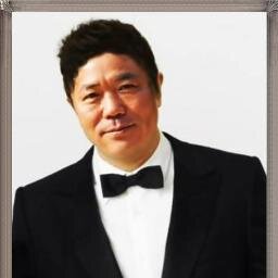 SNS 시선집중! 운영자 (페이스북) 
허공을 증명하려고 구름을 걷어낼 필요는 없다!  허공은 끝까지 허공일뿐이다