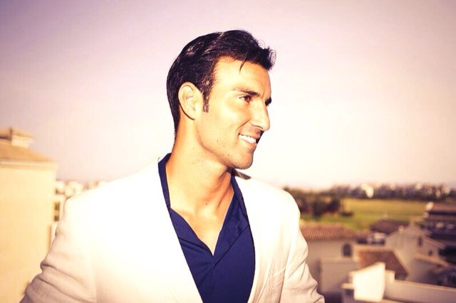 Mister teruel 2011,R&B españa 2012 y 4 de mister europa. Amo la moda,el deporte,y lo mas importante en mi vida: mi familia y amigos a los que quiero con locura!