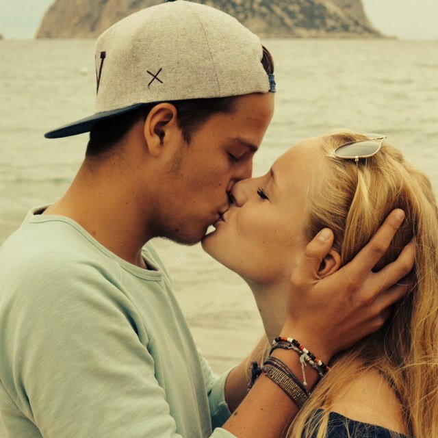 ♡ ♡ ♡ Clairtje - tot over me oren♡  - vis