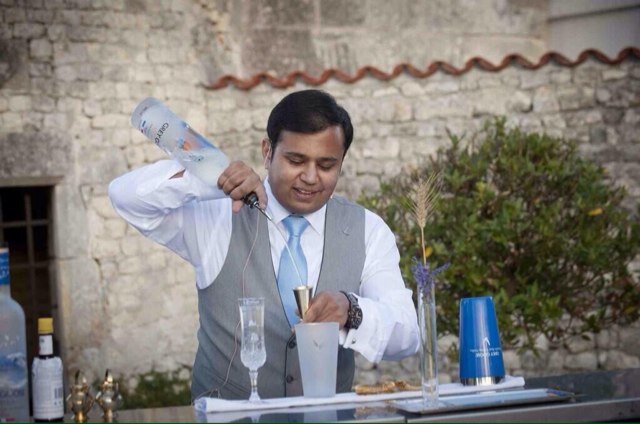 nitintewari8's profile picture. Bar and Beverage consultant.