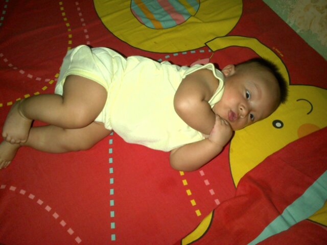 Harus bsa bahagia'in keluarga :*