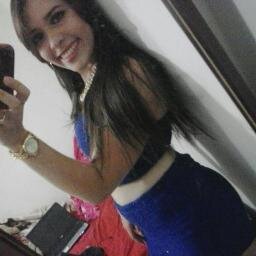 É na forma de um sorriso que consigo demonstrar palavras que não sei dizer.