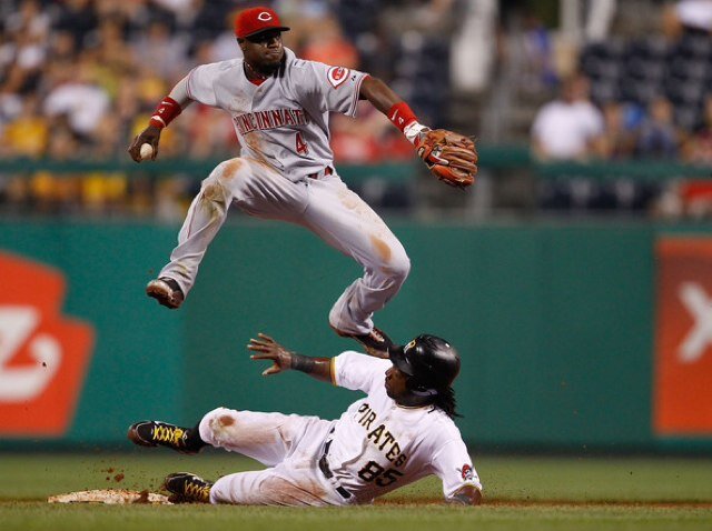 Follow me if you like baseball