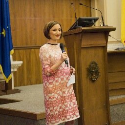 Senior corespondent Stirile PROTV
Producator al emisiunii Romania, te iubesc. Emmy Award winner in 2008.