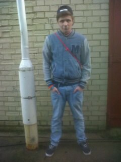 joshvizzard's profile picture. Follow me if ur lucky you mite get a follow back ;) my dream is to act...I am an Essex Lad :D