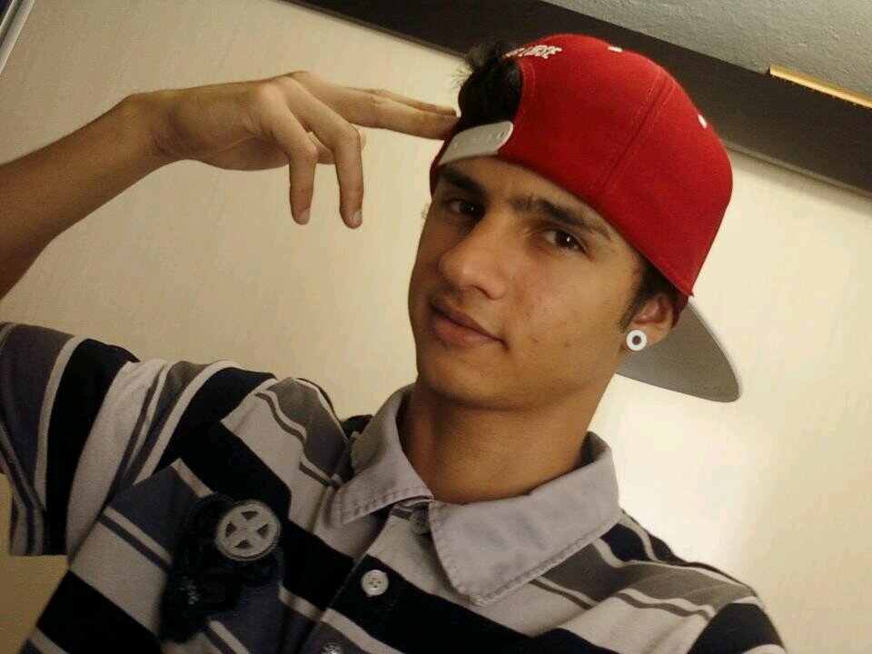 _Roobson's profile picture. 