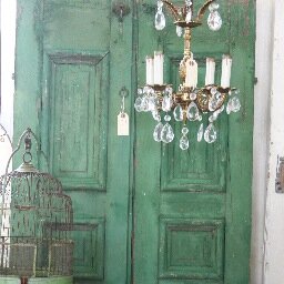 Designer + Owner of Stylish Patina Decor. Retail shop, Interior Design, Blogger, Vintage Furniture Transformer. Visit me http://t.co/zHcze8O8bZ