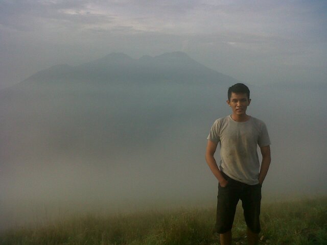 adityawsp's profile picture. EKONOMI PEMBANGUNAN UNAIR