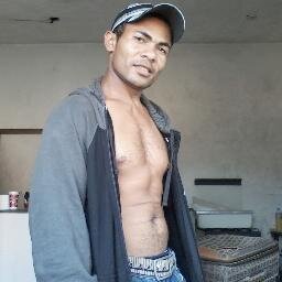 SENHO ABENÇOE A MINHA FAMILIA E AMIGOS