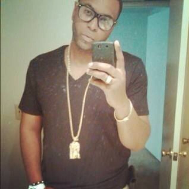 JUAN_DA_JET's profile picture. Frequently Fly Clothing Brand Architect/Moola Gang international event coordinator IG: @JUAN_DA_JET