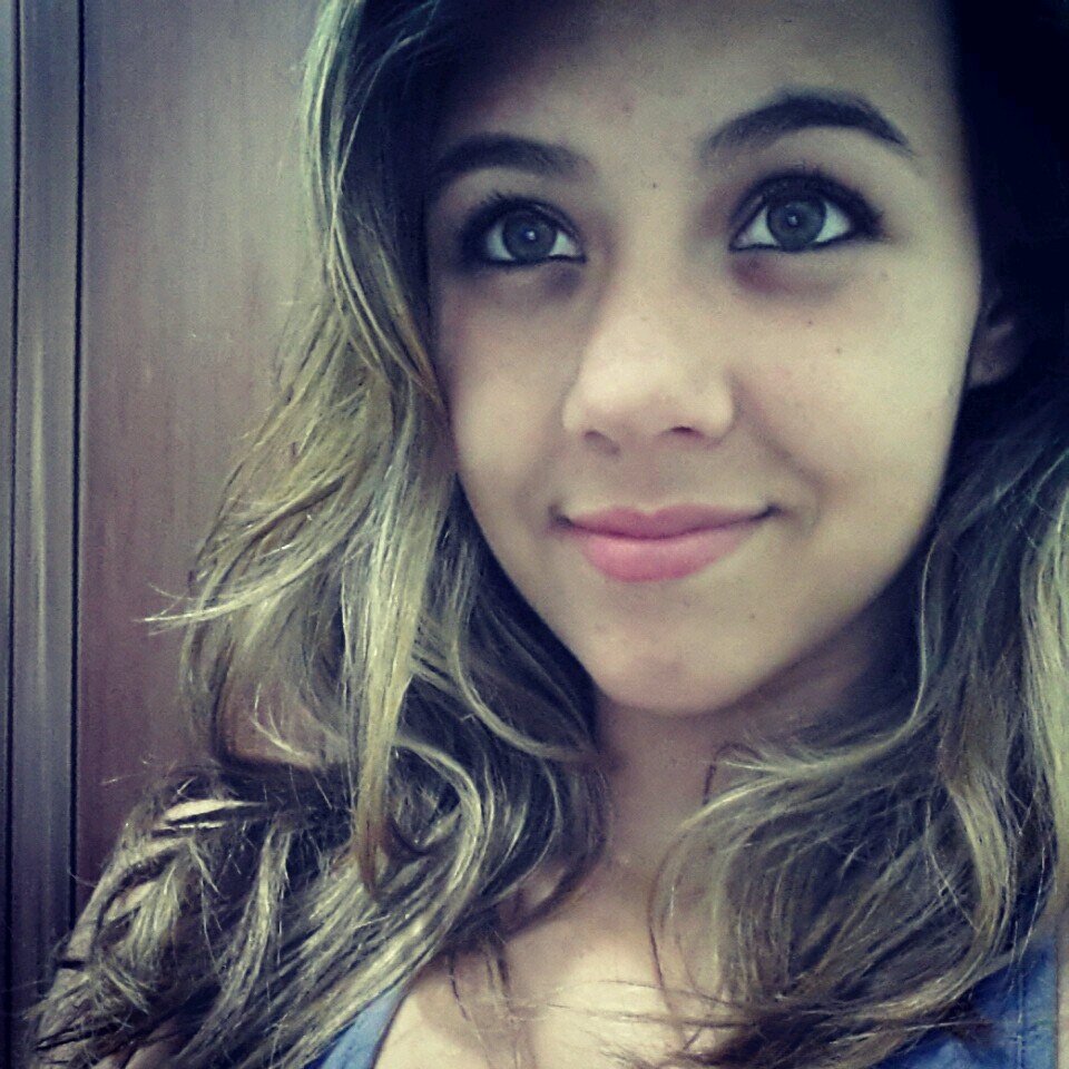 _Paam_Almeeida_ Profile Picture