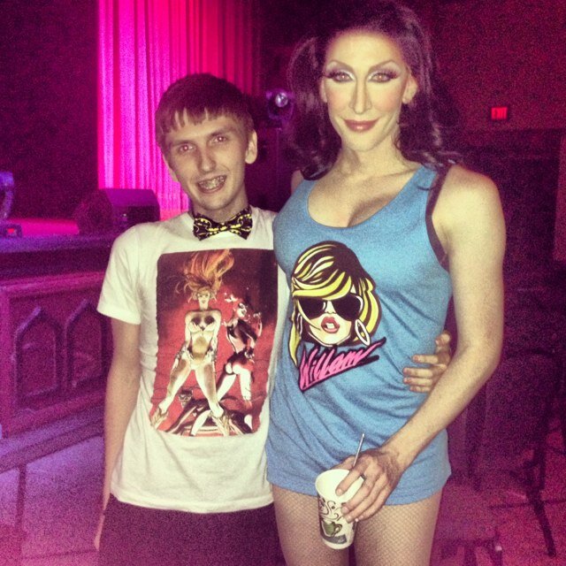 College kid on a journey to hopefully become Americas Next Drag Superstar! I run Purdue University's Amateur Drag Shows. Apparel Design major. ^_^