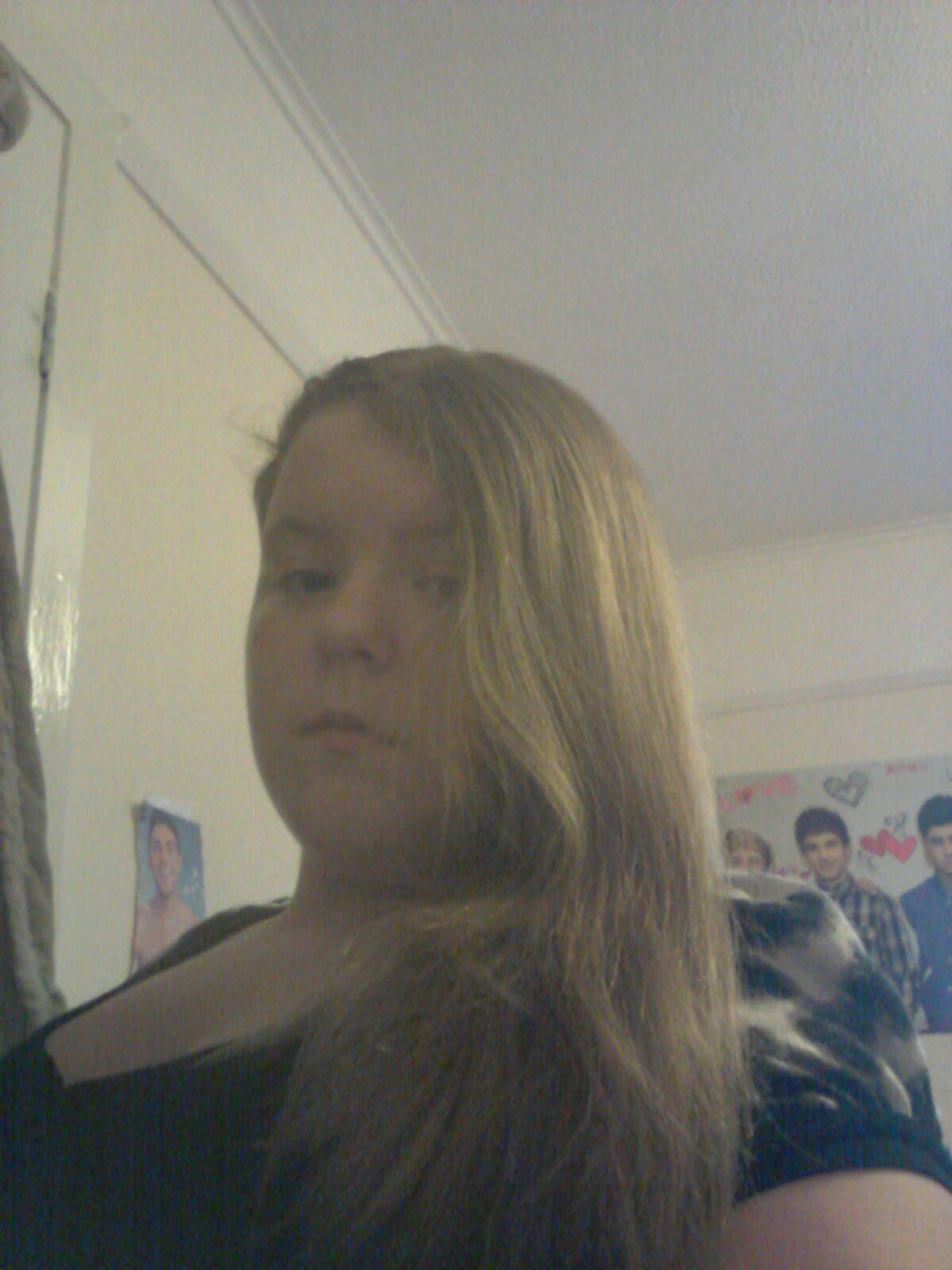 loves music