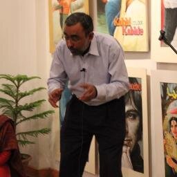 humorcarbons's profile picture. Author of a Stress Busting Pocket Humor Book 101Wisdumbs :)