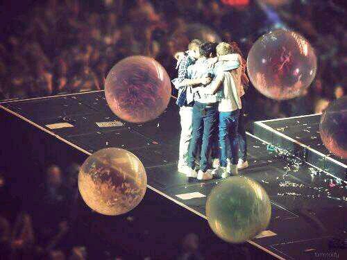 Follow @Janete_Ruusmann. Voting account+free follow account.