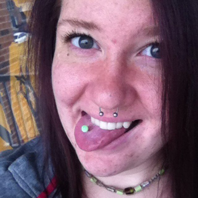 StrangeAinz's profile picture. Straight edge people are weird.