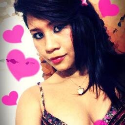 Tengo en mente muchos sueños por cumplir, y con la ayuda de Dios los realizaré todos, la vida es corta, vivela al máximo.
