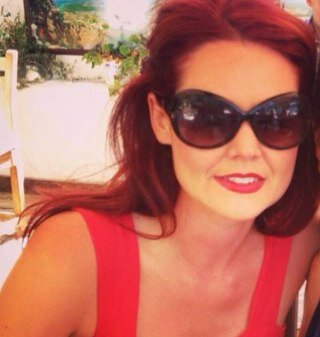 Media hair and make-up artist based in London
Twitter page of Victoria Barnes