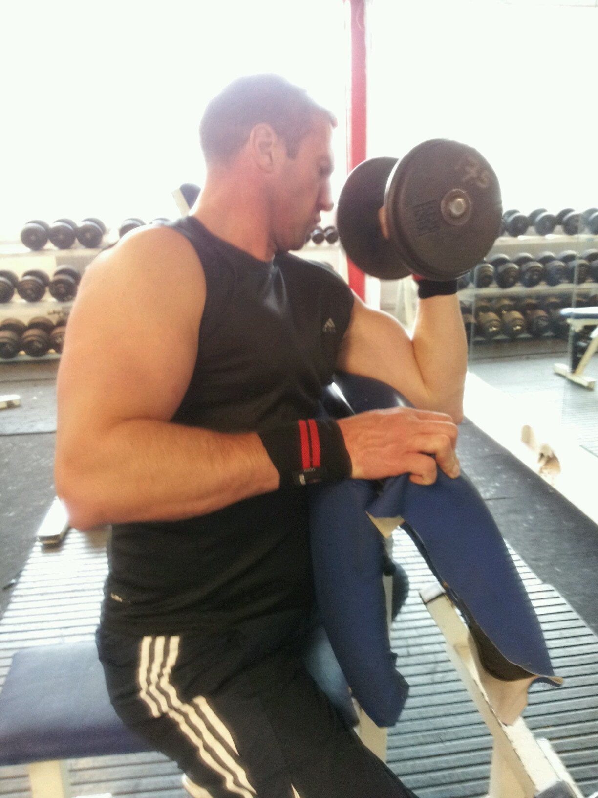 markshu77's profile picture. Trying to keep in good shape ,love the gym and 🌞 Stay positive , be humble and good things come to those who wait.