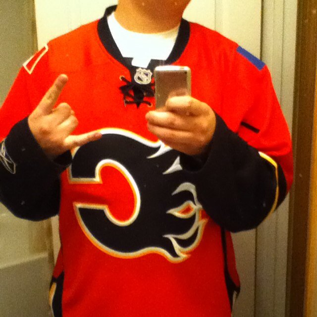 Holmy67's profile picture. Love music (Post-Hardcore, Rock, Punk/Pop Punk, Rap) and sports! GO RIDERS! #CFL, GO FLAMES! #NHL , GO VIKINGS! #NFL ronnie radke follows me!