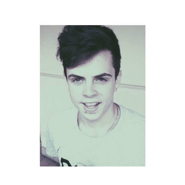 hóla, i just gave u a free follow yay!1!1!1!1