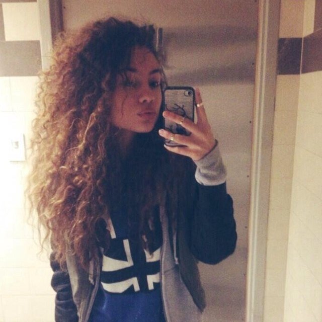 Unicons , Spanissh, Filipino,  Follow me ! {Singlee} RP