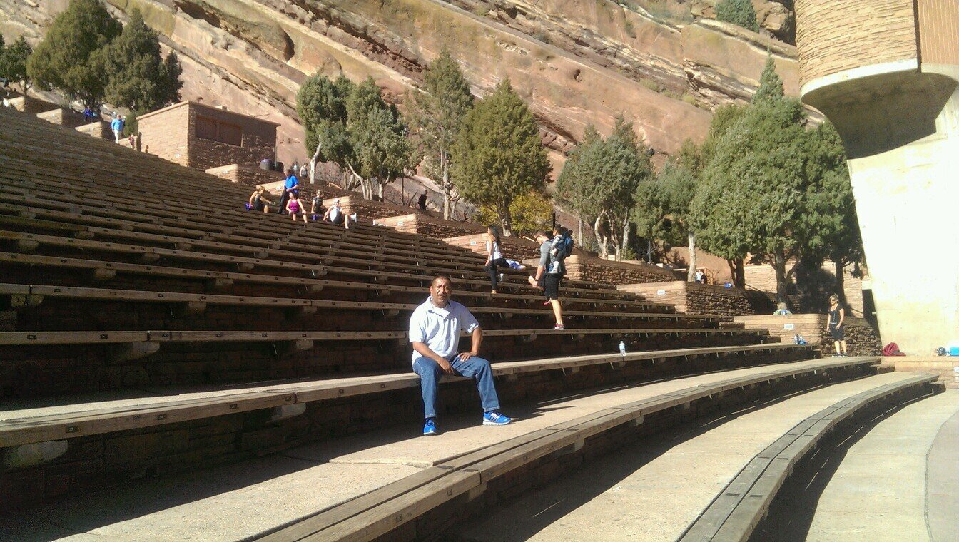 jmvnegro553's profile picture. 