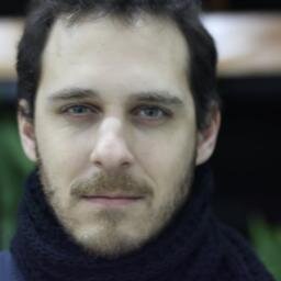 danielavrella's profile picture. Product creator, addicted to information and technology.