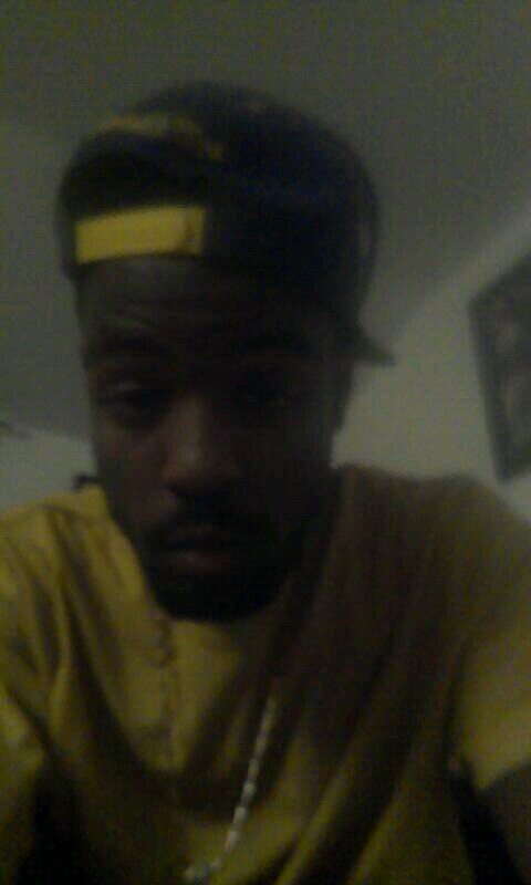 I like rapping , video games useto play Football and I useto Gbe otf 600 and other music thots are hot never wife them not at all f the oppz