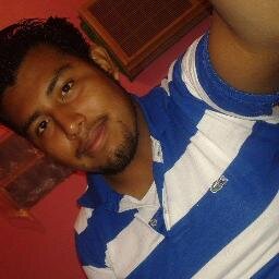 Futbolista, cantante y adicto a las mujeres, si quieres dominarlas, contáctame!
