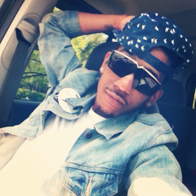 Dre2REALL's profile picture. Dre Simms = Singer, Actor, Performer #teamSUCCESSFUL #THC #team69 #teamSINGLE #teamIDGAF #Young #Wild & #FREE