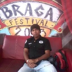 qta tak mungkin menghapus masalalu tp qta bisa belajar dari masalalu...KEEP MOVE ON