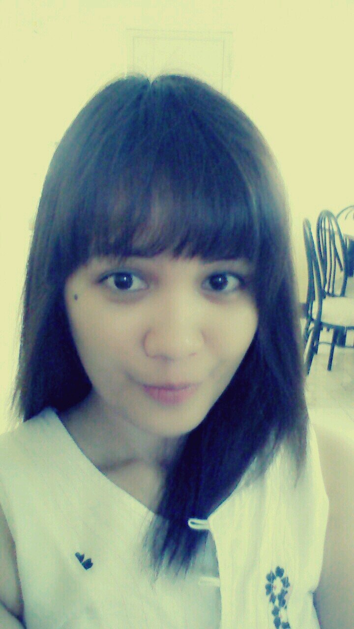 kat_rina26's profile picture. 