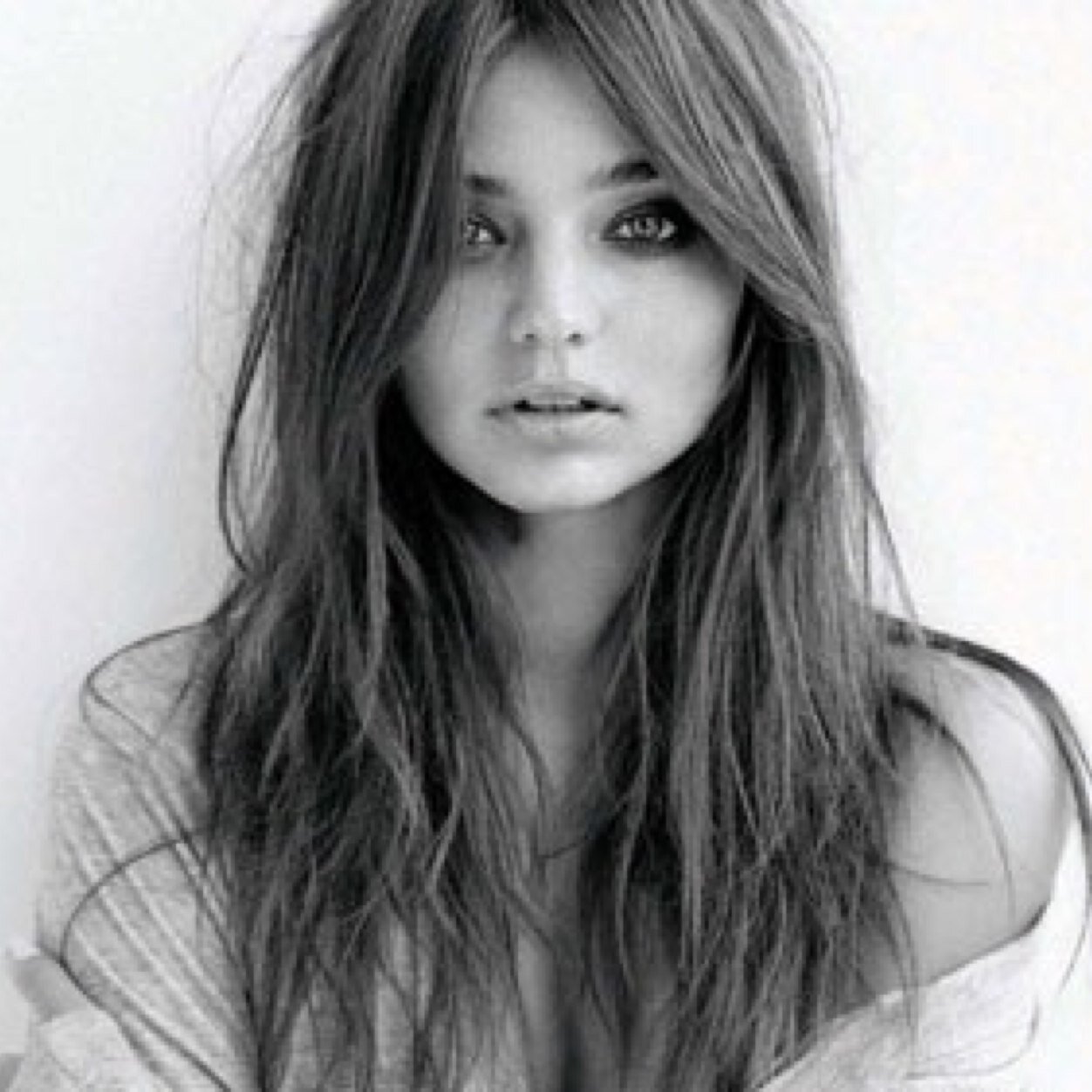Pictures of your woman crushes.