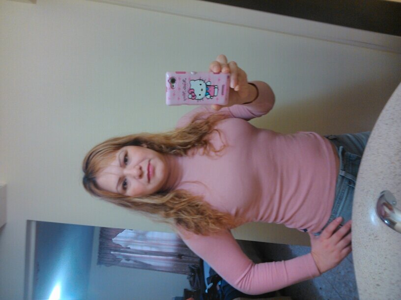 jennymarbel25's profile picture. 