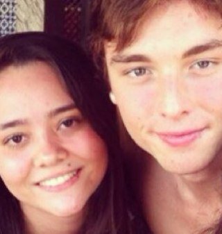 Emblem 2/5 - Wes(29/01/13) and Kenny (14/02/13) + Rexx (28/01/2013) + Sabs (29/01/13) + Tracie (29/01/13) +Taylor ~Conta de fã~ sou a @ForeverWithE3