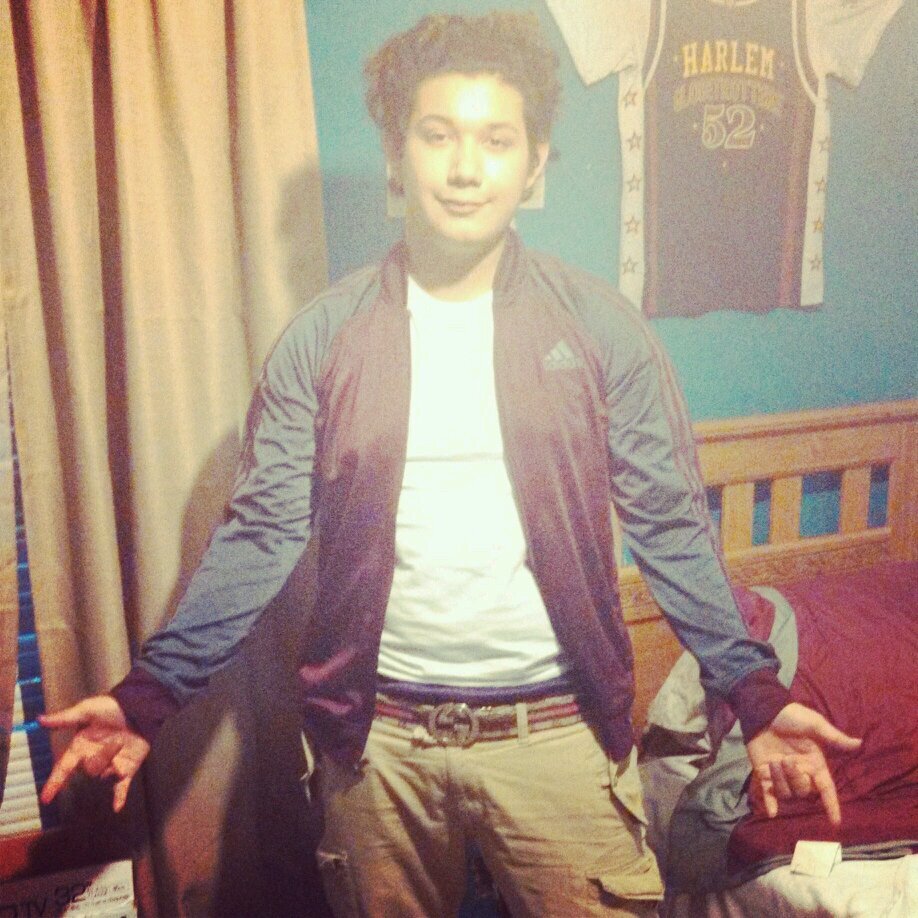 Follow and i'll follow back | ⇨Lebrandi ♥ | But just Follow tho ■
