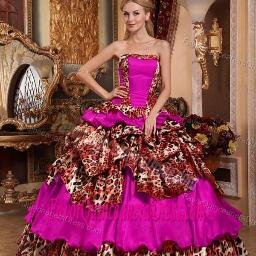 http://t.co/SOxsgoSmSG is most popular dresses,we have many years exprience in making dresses,we have our own designer from all over the world.best seller dress