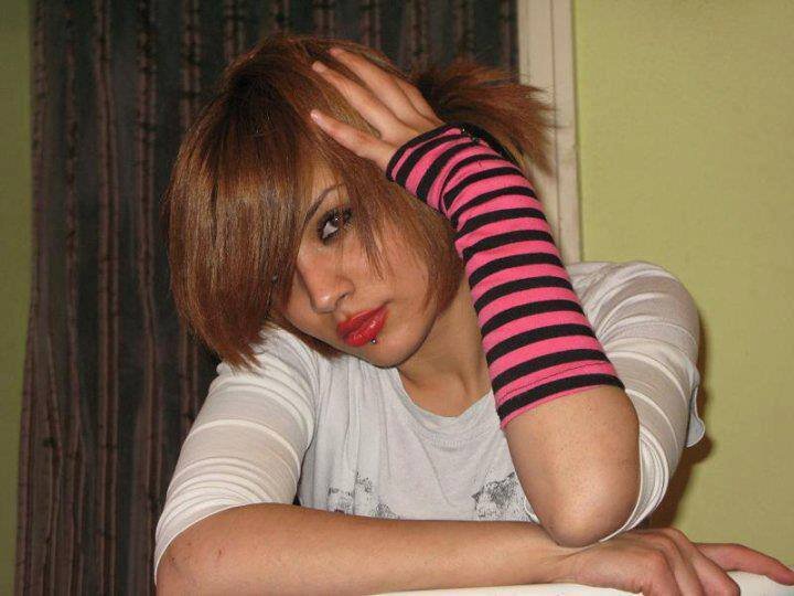 _Shimoli's profile picture. پشت کنکوري