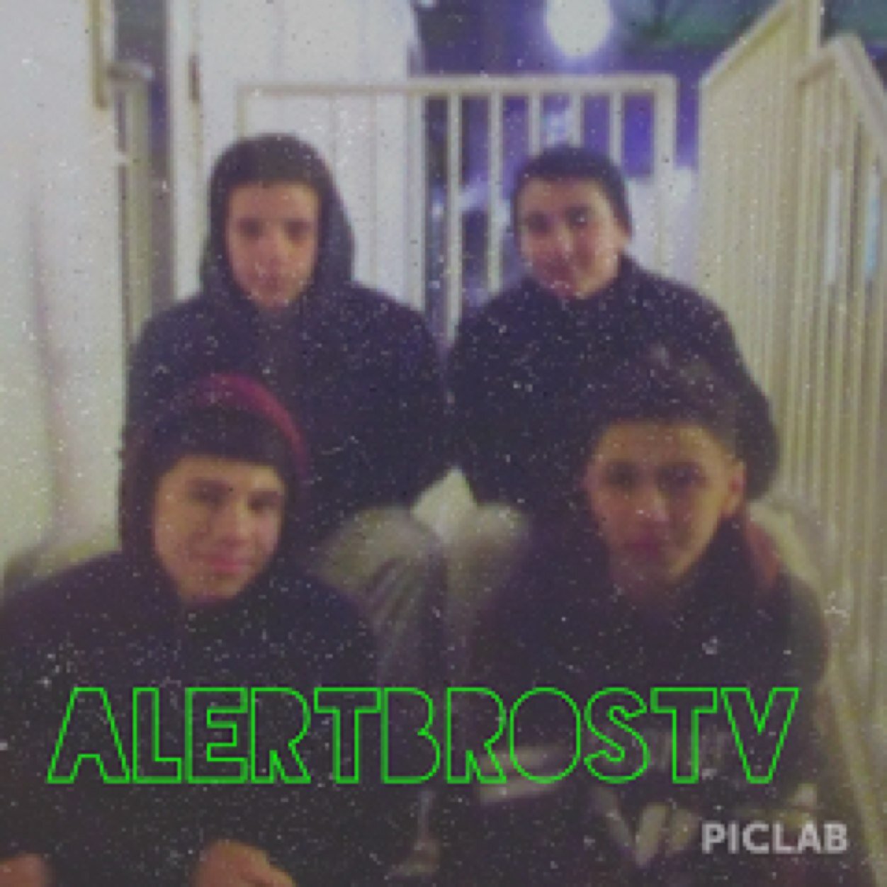AlertBrosTV's profile picture. We Make videos on youtube like challenges, gaming, pranking and lots of more go to http://t.co/FZN0Qtz7PH and subscribe to us please. Thanks Mangos!