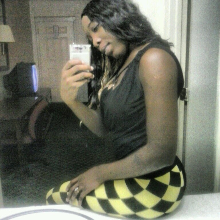 DONT LIKE WAT I TWEET #UNFOLLOW OR #DONTFOLLOW #DIS_ASS_@ALL #SIMPLE_AS_DAT #TEAMSAGITTARIUS