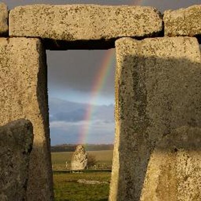Profile Picture of Stonehenge - Tours (@StonehengeTour1) on Twitter