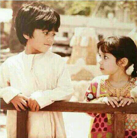 ‏‏جيتك وتركت الناس خلفي تنادي كلن يبي قربي وانا ابغي وصالك..♡