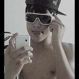 Chato , Feio , Ciumento Corintiano. ♡'