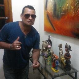 eu sou uma pessoa amigo, verdadeiro,gosto de tudo que avida me ofereçe de bom, sou humilde e amigo.